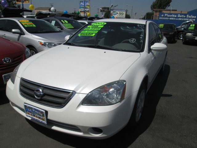 2003 Nissan Altima Pickupslt Quad Cab SWB 4WD 4x4 Truck