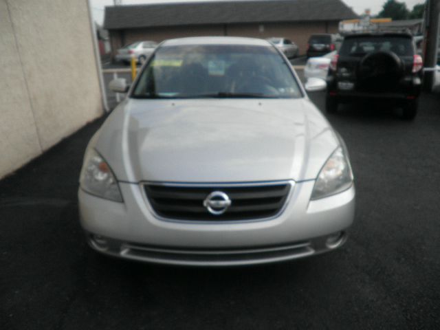 2003 Nissan Altima SLT Quad Cab 2WD