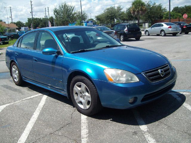 2003 Nissan Altima Pickupslt Quad Cab SWB 4WD 4x4 Truck