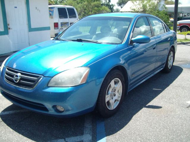 2003 Nissan Altima Pickupslt Quad Cab SWB 4WD 4x4 Truck