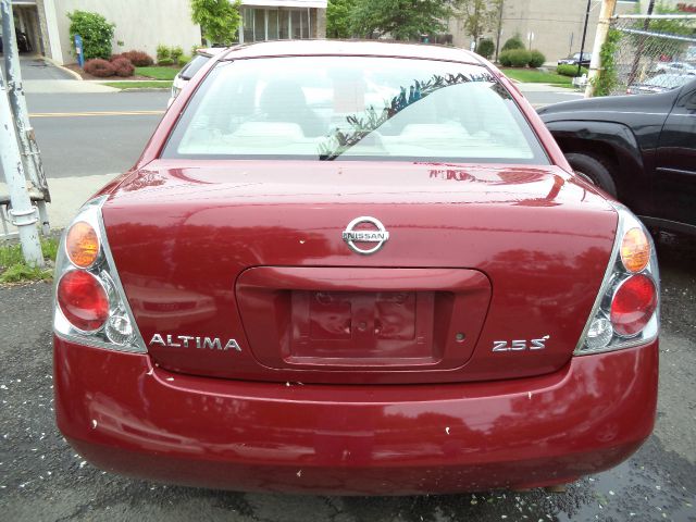 2003 Nissan Altima Pickupslt Quad Cab SWB 4WD 4x4 Truck