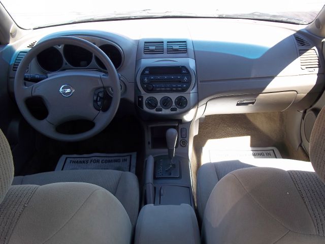 2003 Nissan Altima Pickupslt Quad Cab SWB 4WD 4x4 Truck