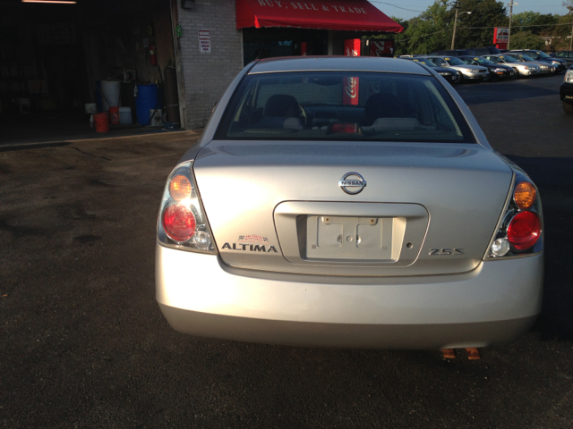 2003 Nissan Altima Pickupslt Quad Cab SWB 4WD 4x4 Truck