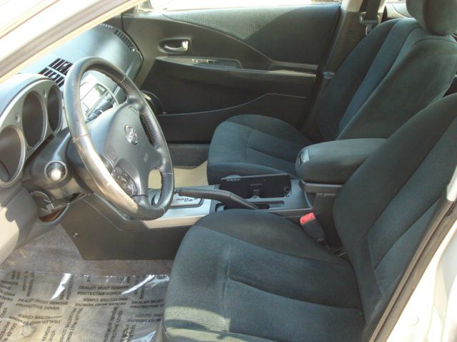 2003 Nissan Altima LE