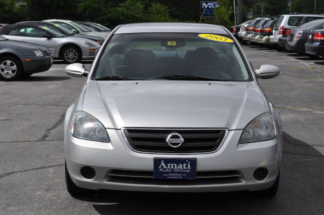 2003 Nissan Altima Pickupslt Quad Cab SWB 4WD 4x4 Truck