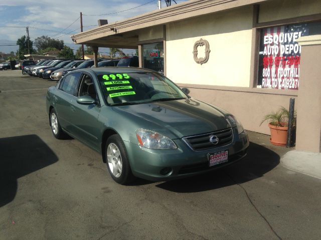 2003 Nissan Altima Pickupslt Quad Cab SWB 4WD 4x4 Truck