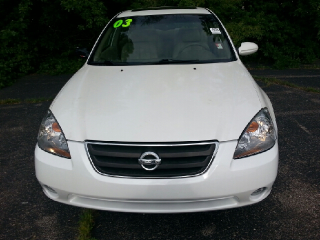 2003 Nissan Altima LE