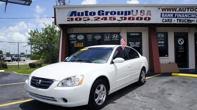 2003 Nissan Altima Pickupslt Quad Cab SWB 4WD 4x4 Truck