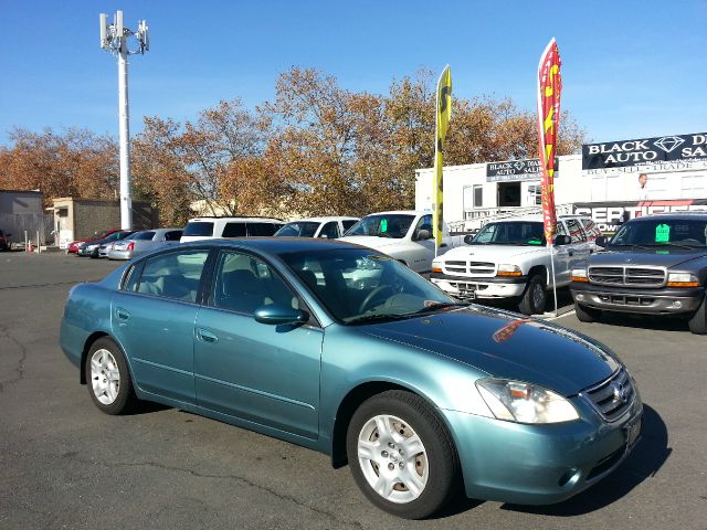 2003 Nissan Altima Pickupslt Quad Cab SWB 4WD 4x4 Truck