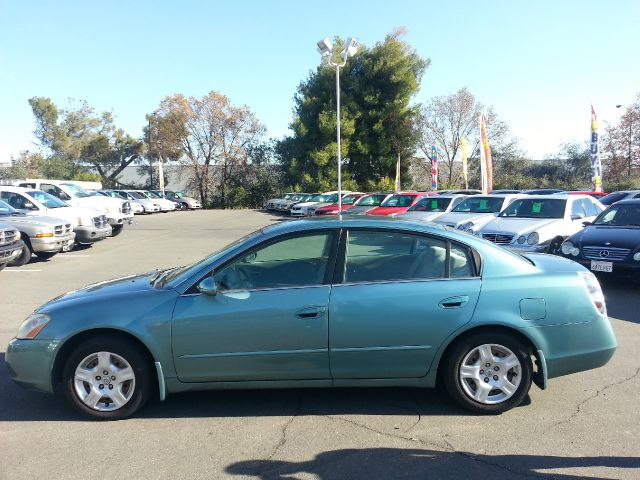 2003 Nissan Altima Pickupslt Quad Cab SWB 4WD 4x4 Truck