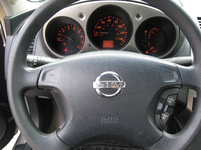 2003 Nissan Altima Pickupslt Quad Cab SWB 4WD 4x4 Truck