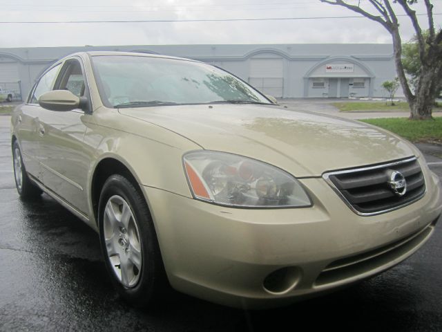 2003 Nissan Altima SLT Quad Cab 2WD