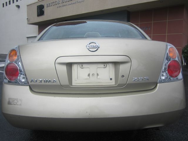 2003 Nissan Altima SLT Quad Cab 2WD