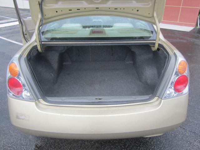 2003 Nissan Altima SLT Quad Cab 2WD