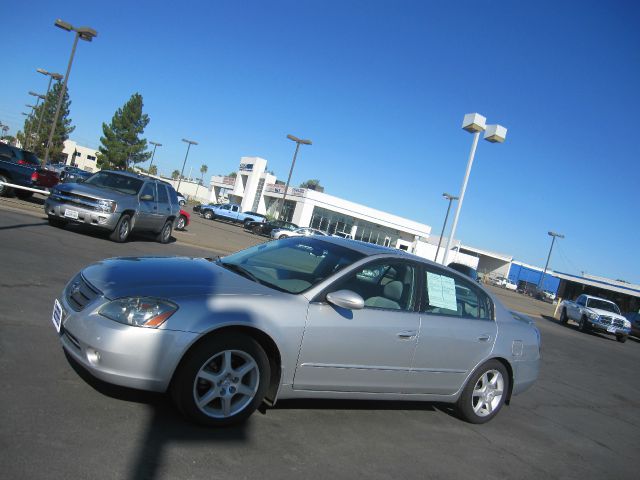 2003 Nissan Altima LE