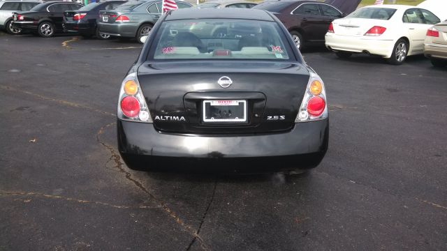 2003 Nissan Altima Pickupslt Quad Cab SWB 4WD 4x4 Truck