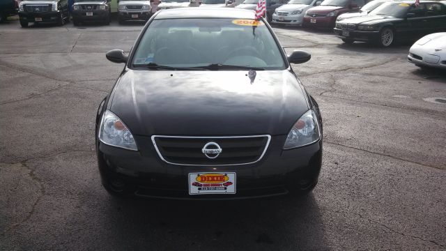 2003 Nissan Altima Pickupslt Quad Cab SWB 4WD 4x4 Truck