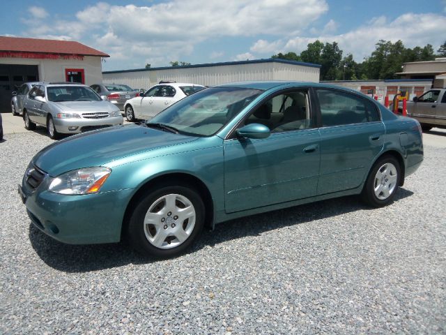 2003 Nissan Altima Pickupslt Quad Cab SWB 4WD 4x4 Truck