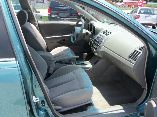 2003 Nissan Altima Pickupslt Quad Cab SWB 4WD 4x4 Truck