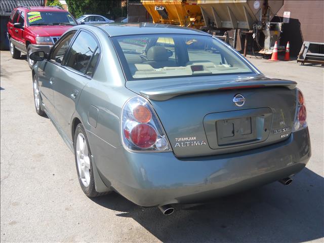 2003 Nissan Altima LE