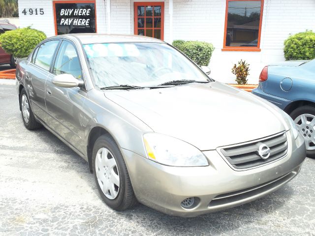 2003 Nissan Altima Pickupslt Quad Cab SWB 4WD 4x4 Truck