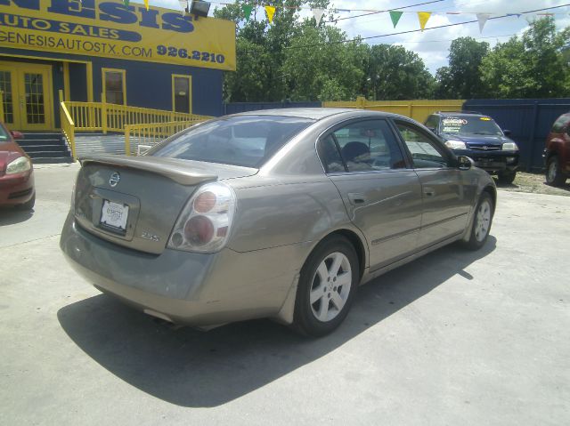 2003 Nissan Altima Pickupslt Quad Cab SWB 4WD 4x4 Truck