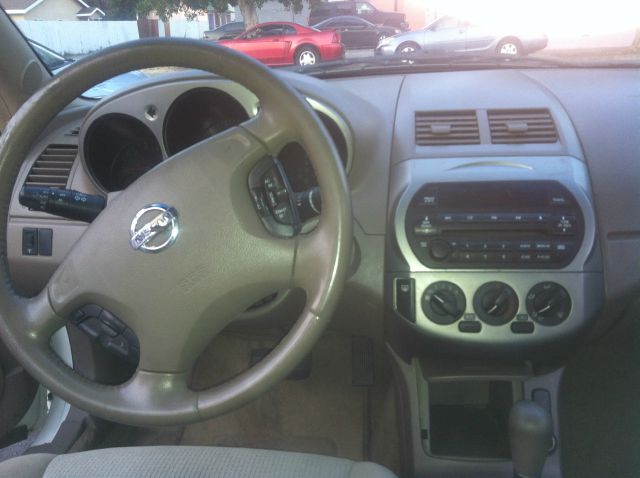 2003 Nissan Altima LE