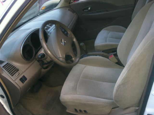 2003 Nissan Altima LE