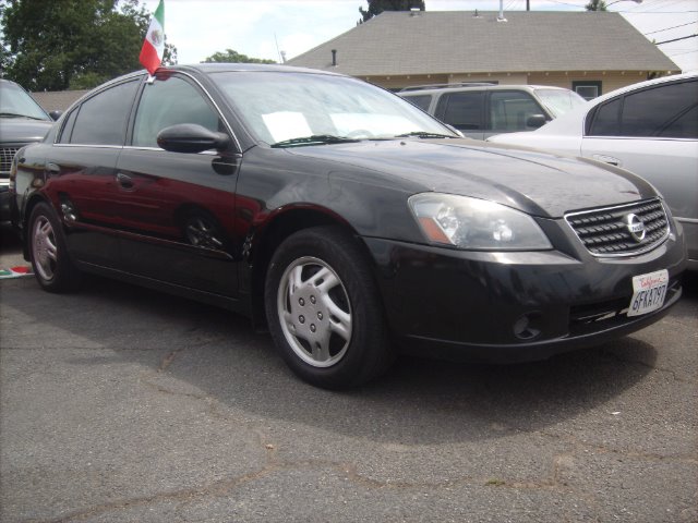 2003 Nissan Altima SLT Quad Cab 2WD