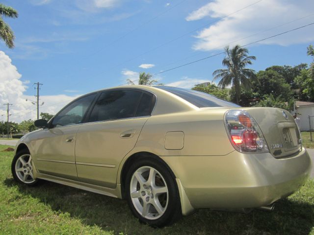 2003 Nissan Altima LE