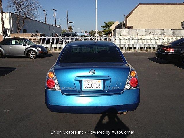 2003 Nissan Altima Unknown