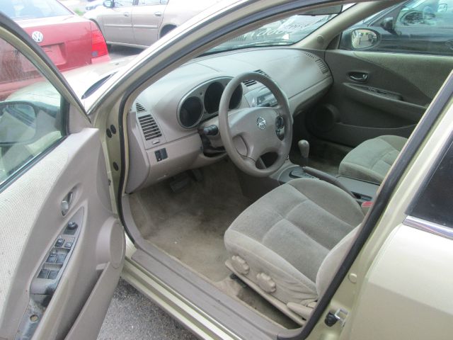 2003 Nissan Altima Unknown