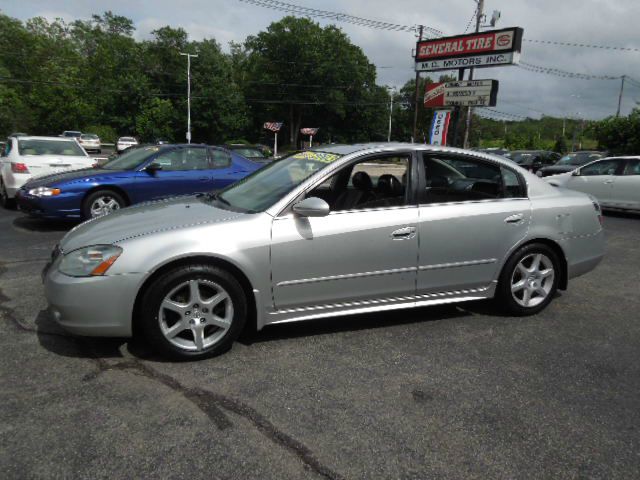 2003 Nissan Altima LE