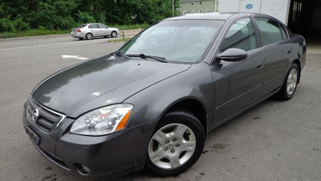 2003 Nissan Altima Pickupslt Quad Cab SWB 4WD 4x4 Truck