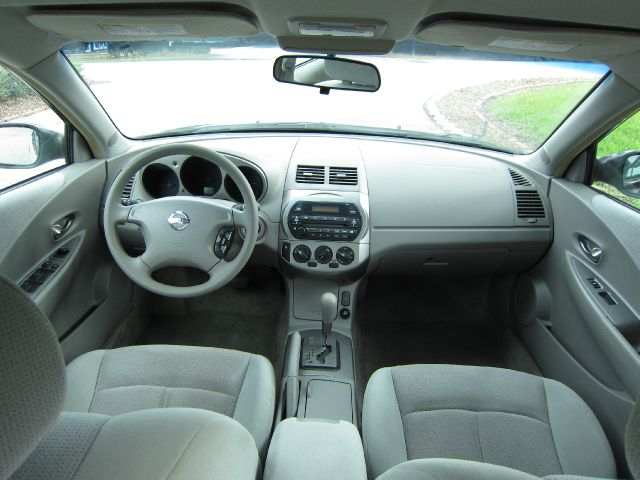 2003 Nissan Altima Pickupslt Quad Cab SWB 4WD 4x4 Truck