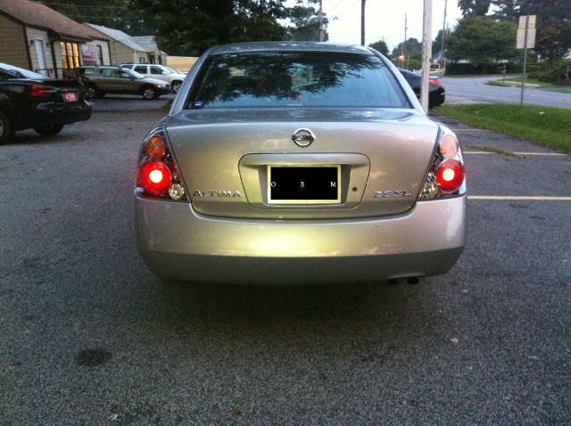 2003 Nissan Altima SLT Quad Cab 2WD