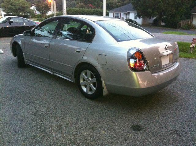 2003 Nissan Altima SLT Quad Cab 2WD