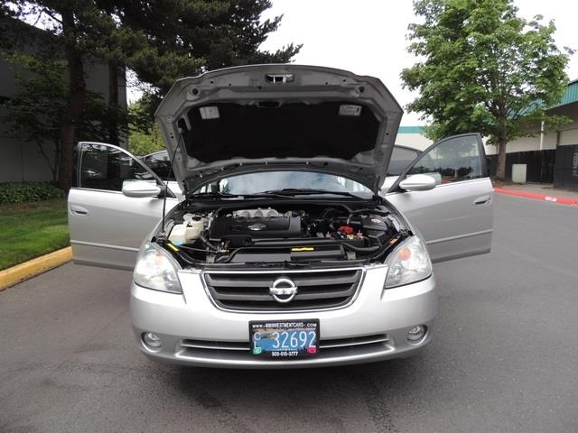 2003 Nissan Altima 1140 Down