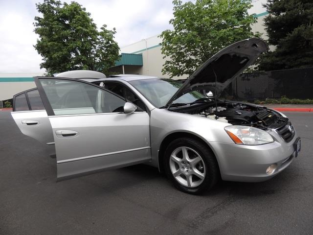 2003 Nissan Altima 1140 Down