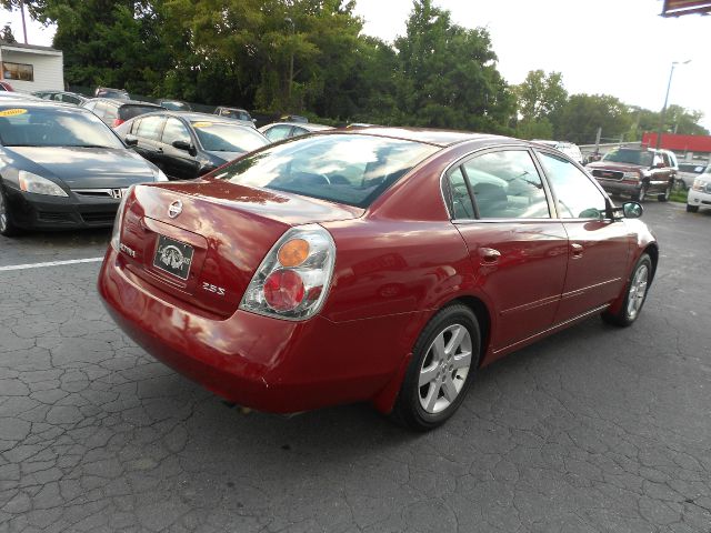 2003 Nissan Altima Pickupslt Quad Cab SWB 4WD 4x4 Truck