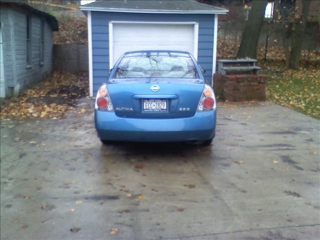 2003 Nissan Altima Unknown