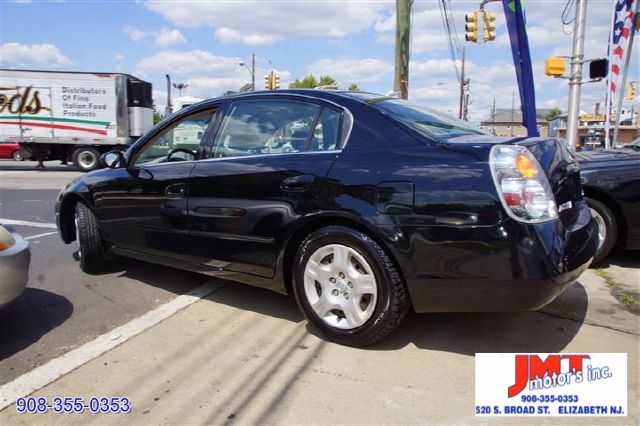 2004 Nissan Altima Pickupslt Quad Cab SWB 4WD 4x4 Truck