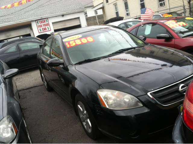 2004 Nissan Altima Pickupslt Quad Cab SWB 4WD 4x4 Truck