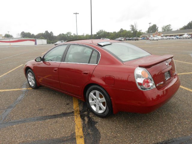 2004 Nissan Altima SLT Quad Cab 2WD