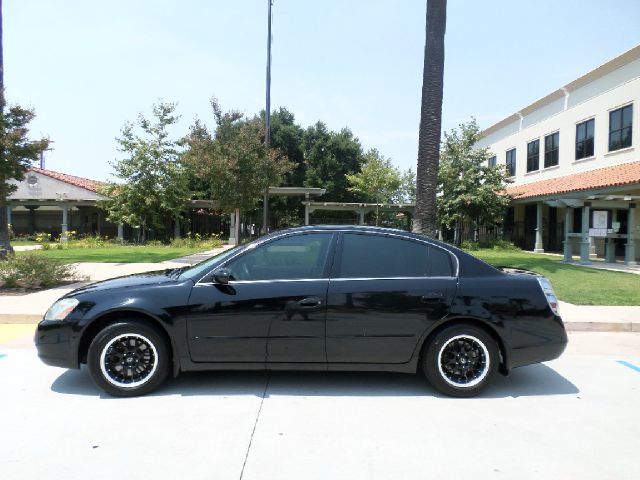 2004 Nissan Altima GS-R