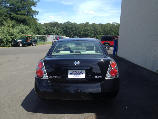 2004 Nissan Altima Pickupslt Quad Cab SWB 4WD 4x4 Truck