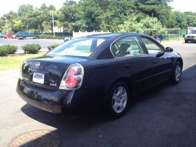 2004 Nissan Altima Pickupslt Quad Cab SWB 4WD 4x4 Truck