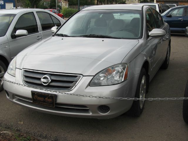 2004 Nissan Altima Pickupslt Quad Cab SWB 4WD 4x4 Truck