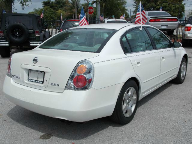 2004 Nissan Altima GS-R