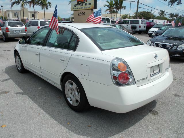 2004 Nissan Altima GS-R